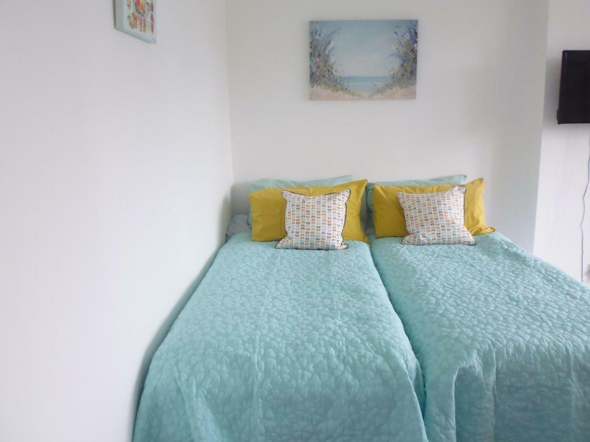 Close To Beach And Town Square Bornemouth Extérieur photo