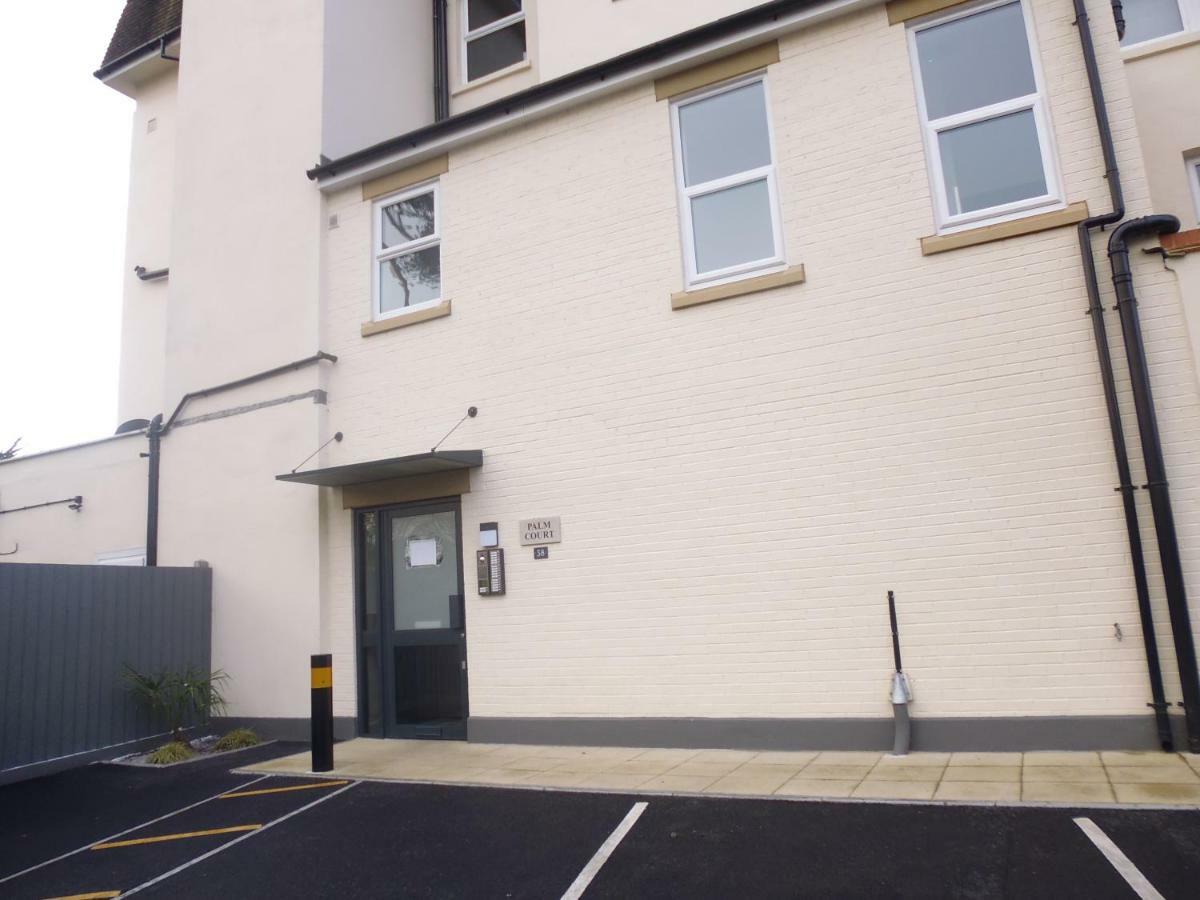 Close To Beach And Town Square Bornemouth Extérieur photo